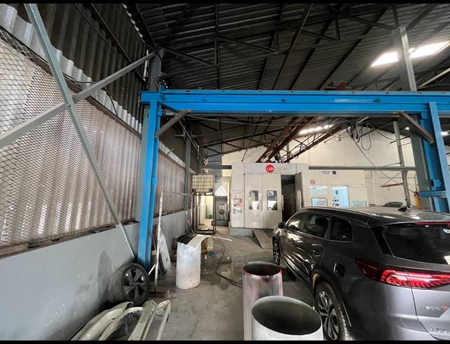 950M² WAREHOUSE TO LET IN EASTLEIGH
